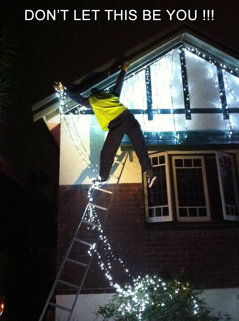 residential-christmas-light-installation-long-island